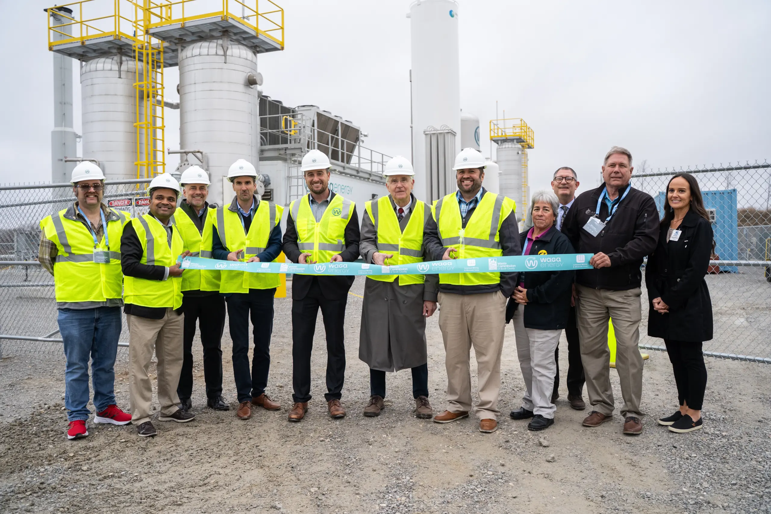 On October 7thth, 2025, the Waste Commission of Scott County, Linwood Mining and Minerals, and Waga Energy announced the start-up of a Renewable Natural Gas (RNG) production facility at the Scott Area Landfill in Davenport, Iowa. The project marks a major milestone in delivering locally produced renewable energy to the community while significantly reducing on-site greenhouse gas emissions. On October 7thth, 2025, the Waste Commission of Scott County, Linwood Mining and Minerals, and Waga Energy announced the start-up of a Renewable Natural Gas (RNG) production facility at the Scott Area Landfill in Davenport, Iowa. The project marks a major milestone in delivering locally produced renewable energy to the community while significantly reducing on-site greenhouse gas emissions.